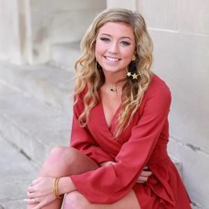 Meet your Posher, Bella